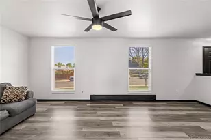 16562 E Louisiana Dr, Aurora, CO 80017 - Photo 5