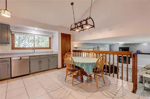 5723 S Killarney Way, Centennial, CO 80015 - Photo 9