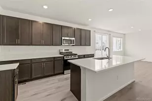 47378 Bluebell Ave, Bennett, CO 80102 - Photo 13