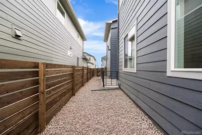 13188 Barefoot Lakes Parkway, Firestone, CO 80504 - Photo 29