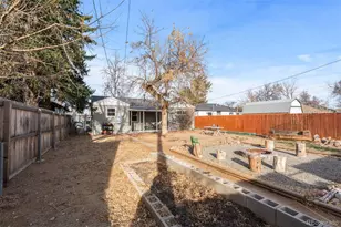 1920 Elmira St, Aurora, CO 80010 - Photo 27