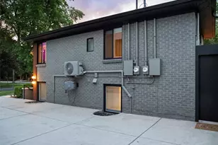 576 Steele St, Denver, CO 80206 - Photo 7