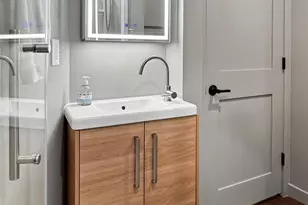 576 Steele St, Denver, CO 80206 - Photo 21