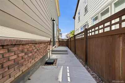 18292 E Kansas Place, Aurora, CO 80017 - Photo 47