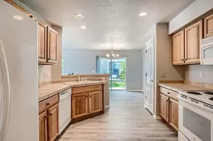 12837 Mayfair Way, Englewood, CO 80112 - Photo 15