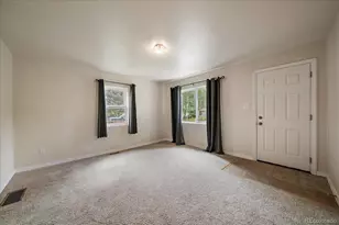 36 Reed Pl, Longmont, CO 80504 - Photo 5