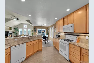 22022 E Canyon Place, Aurora, CO 80016 - Photo 11