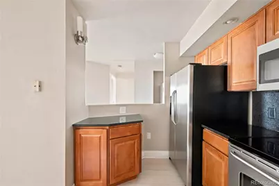 601 W 11th Avenue #901, Denver, CO 80204 - Photo 9