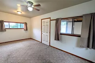 215 Cheyenne St, Golden, CO 80403 - Photo 3