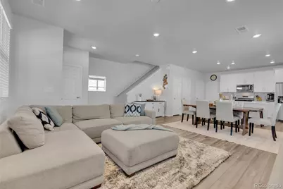 22150 E 8th Avenue, Aurora, CO 80018 - Photo 9