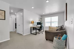 22150 E 8th Ave, Aurora, CO 80018 - Photo 17