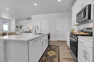 22150 E 8th Ave, Aurora, CO 80018 - Photo 13