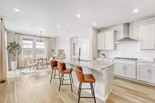 4021 N Biloxi Ct, Aurora, CO 80019 - Photo 5