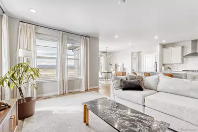 4021 N Biloxi Court, Aurora, CO 80019 - Photo 9