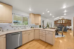 6079 S Jamaica Cir, Englewood, CO 80111 - Photo 11