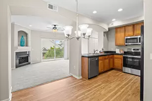 1821 S Dunkirk St, Aurora, CO 80017 - Photo 15