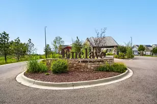 20558 E 49th Dr, Denver, CO 80249 - Photo 29