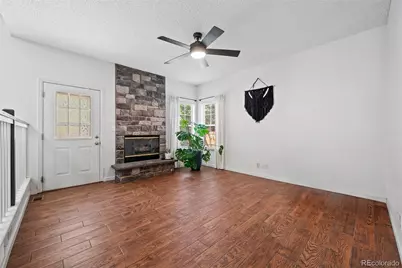 14192 E Chenango Place, Aurora, CO 80015 - Photo 11