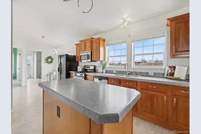 13640 Lake Avenue, Brighton, CO 80603 - Photo 15