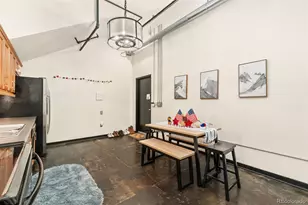 2142 Curtis Street, Denver, CO 80205 - Photo 9