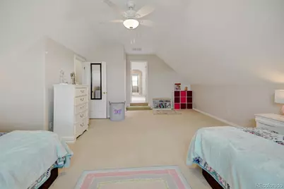 17613 E Peakview Avenue, Aurora, CO 80016 - Photo 9