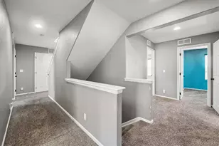19045 Robins Dr, Denver, CO 80249 - Photo 15