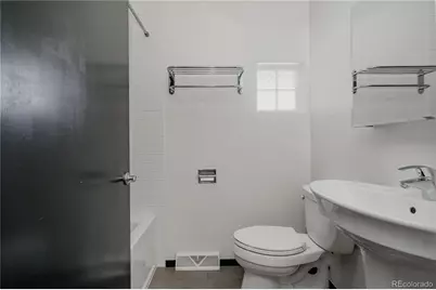 1495 S Elm Street S, Denver, CO 80222 - Photo 25