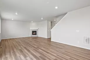 17538 E 90th Pl, Commerce City, CO 80022 - Photo 9