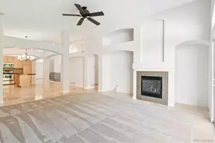 7127 S Versailles St, Aurora, CO 80016 - Photo 13