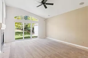 7127 S Versailles St, Aurora, CO 80016 - Photo 11