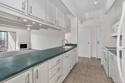 777 Washington Street #1004, Denver, CO 80203 - Photo 11