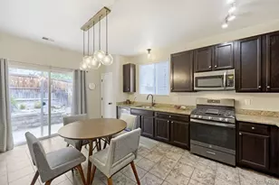 6827 W Rockland Pl, Littleton, CO 80128 - Photo 5