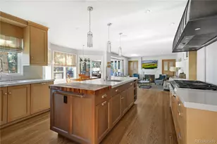 5586 E Mineral Ln, Centennial, CO 80122 - Photo 7