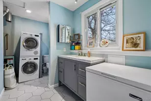 1819 S Madison St, Denver, CO 80210 - Photo 17