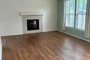 847 S Evanston Cir, Aurora, CO 80012 - Photo 9