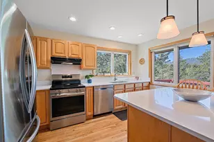8731 Grizzly Way, Evergreen, CO 80439 - Photo 13