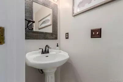 17324 E Wagon Trail Parkway, Aurora, CO 80015 - Photo 11