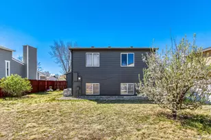 19335 E Batavia Pl E, Aurora, CO 80011 - Photo 27
