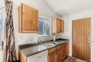 19335 E Batavia Pl E, Aurora, CO 80011 - Photo 15