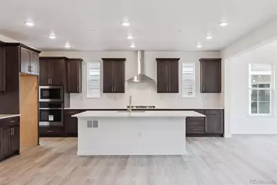 2144 S Ider Way, Aurora, CO 80018 - Photo 9