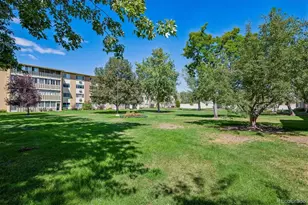 605 S Alton Way, Denver, CO 80247 - Photo 21