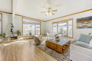 32020 Robinson Hill Rd, Golden, CO 80403 - Photo 15