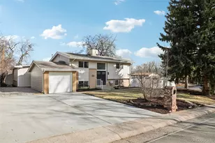 1084 S Parfet Ct, Lakewood, CO 80226 - Photo 3