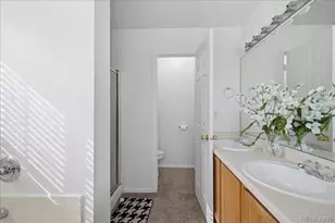 14363 E 47th Dr, Denver, CO 80239 - Photo 25