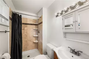 12445 E 6th Pl, Aurora, CO 80011 - Photo 9