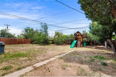 12445 E 6th Place, Aurora, CO 80011 - Photo 23