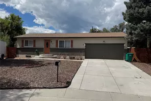1118 Maxwell St, Colorado Springs, CO 80906 - Photo 1
