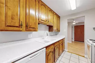 1672 S Benton St, Lakewood, CO 80232 - Photo 9