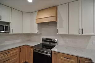 995 Oakwood Dr, Castle Rock, CO 80104 - Photo 17