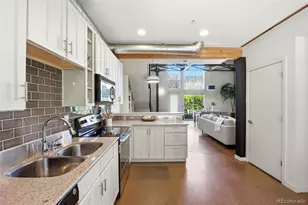 3033 Blake Street, Denver, CO 80205 - Photo 15